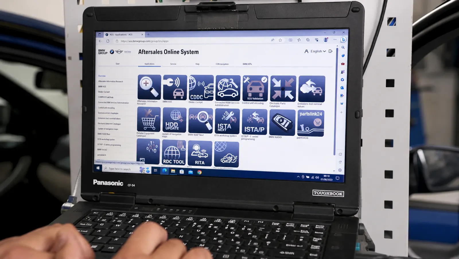 BMW Group AOS abierto en el taller: registro del mantenimiento en el historial digital